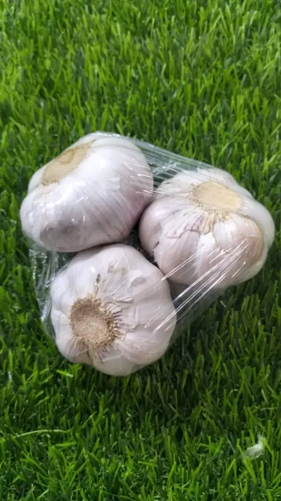 Garlic -3 Pcs Pack- (Approx. 110g) 